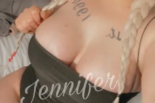 LEAVING SOON! 💋🍑💦 THICK JUiCY BLONDE PLAYMATE🍑 - Image 8