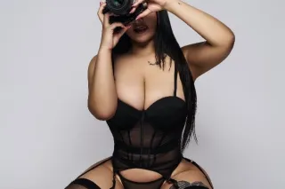 JUST VISITING 🥰YOUR FAV HERE FOR FUN ! 😩 - Image 2