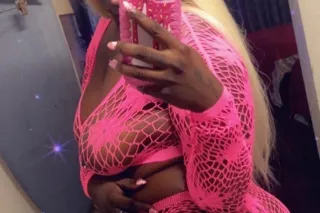 🥰🍆🤤💦VALENTINE'S DAY SPECIALS💦🫠🍑😘 - Image 3