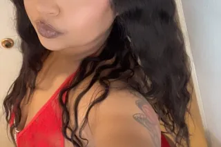 ❤Let me be your valetines day treat🍬❤ Big titties Creamy Pussy 💕🧁well reviewed 10/10 Karmel Kia⭐😻 - Image 4
