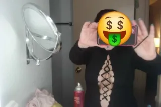 your undivided attention - Image 1